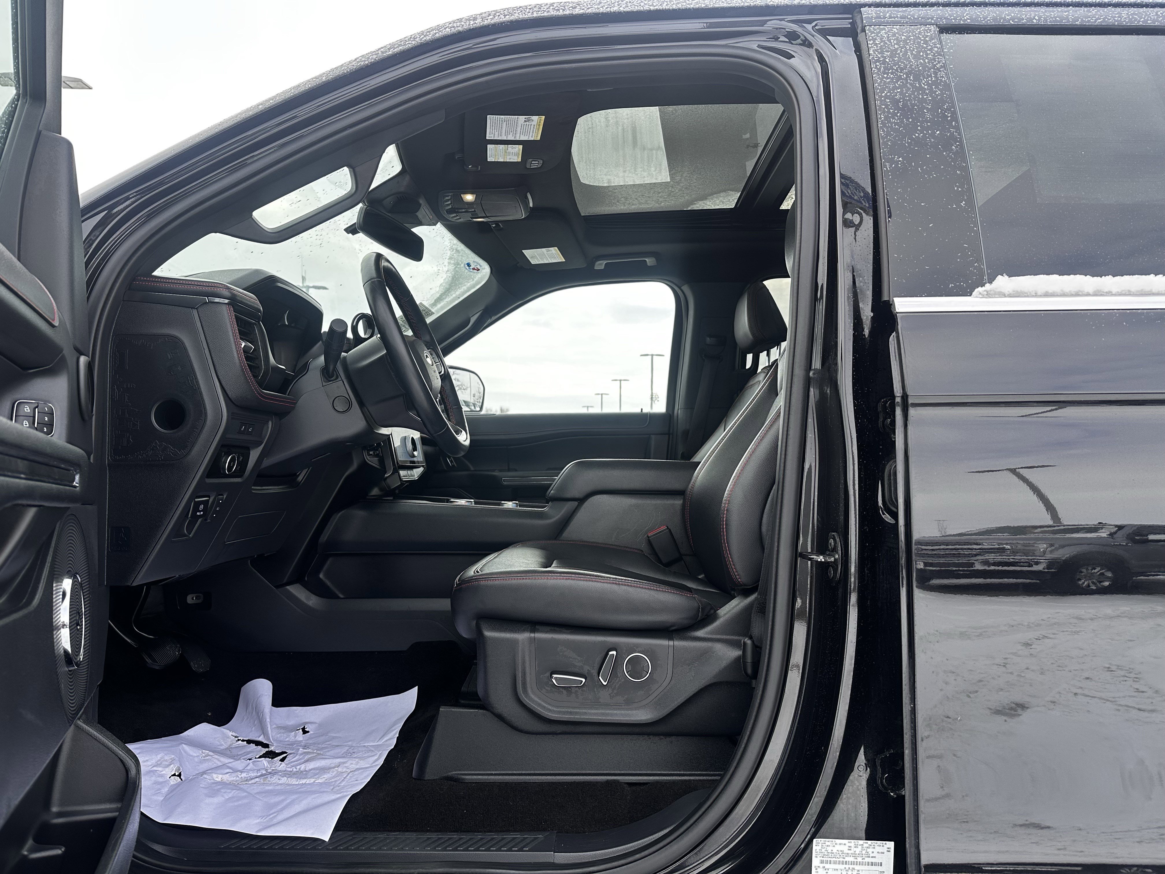 Certified 2023 Ford Expedition Limited image 18