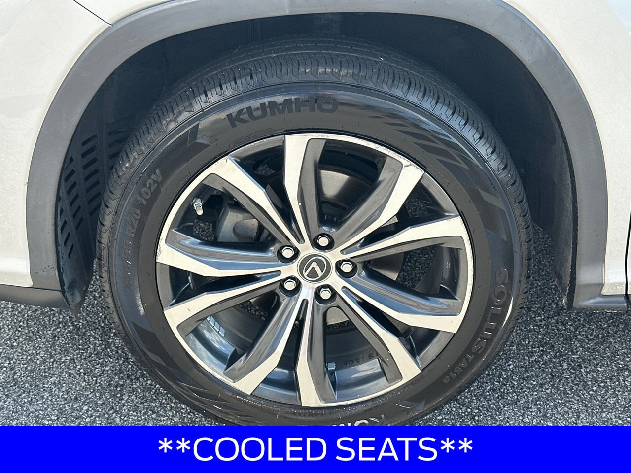 Used 2018 Lexus RX 350L FWD w/ Premium Package image 13