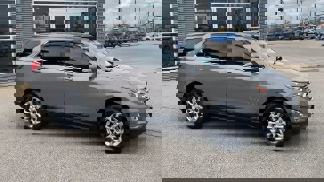 Used 2019 Chevrolet Equinox LT AWD/4WD image 3