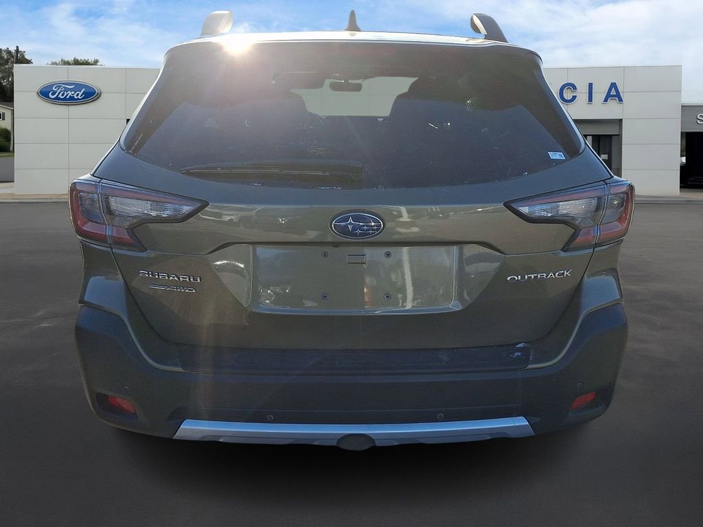 Used 2023 Subaru Outback Limited w/ Popular Package #2 image 5
