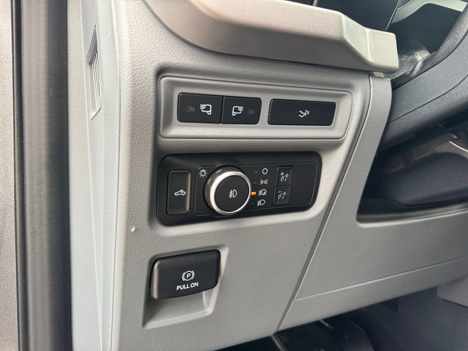 Certified 2022 Ford F150 XLT w/ Equipment Group 302A High image 21