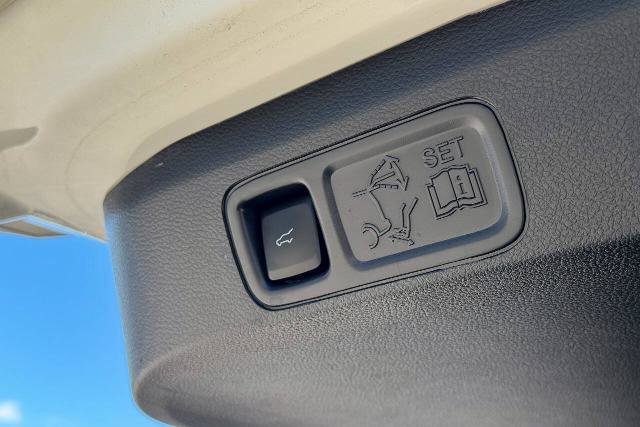 Certified 2023 Ford Expedition Limited AWD/4WD image 24