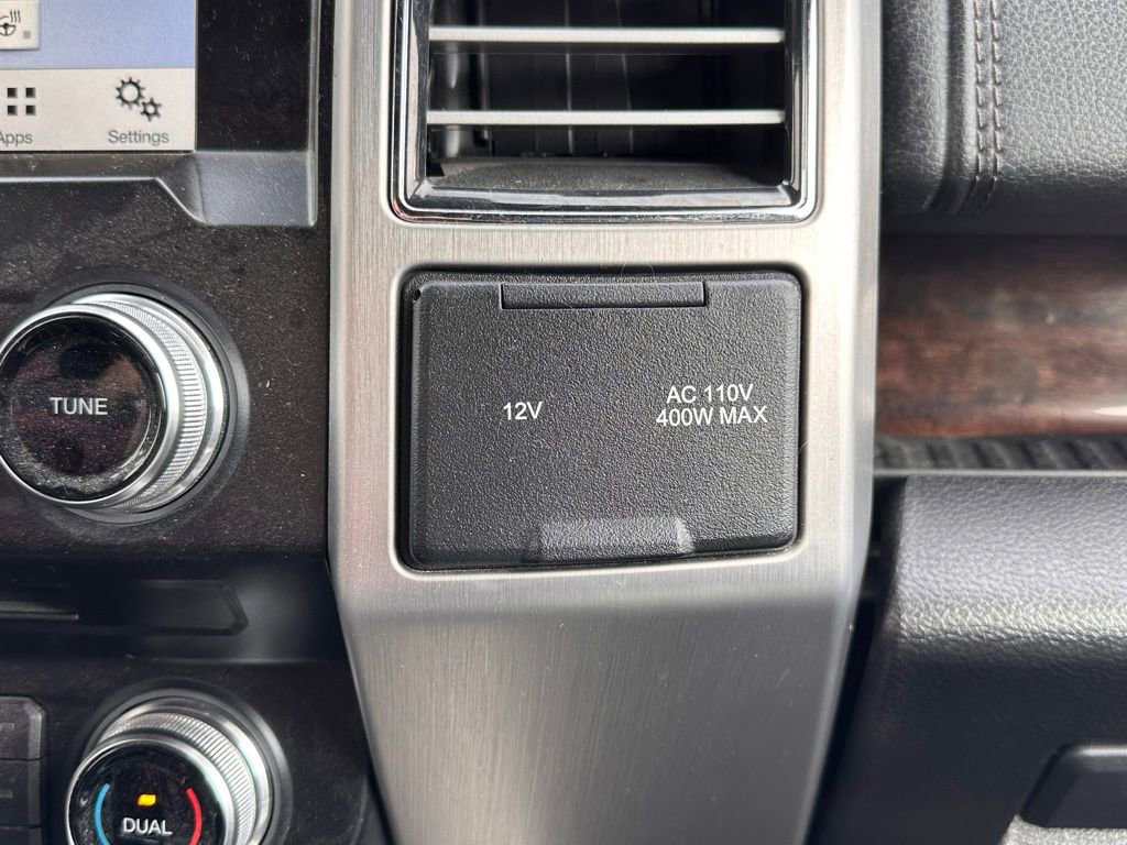 Certified 2017 Ford F150 Platinum image 31