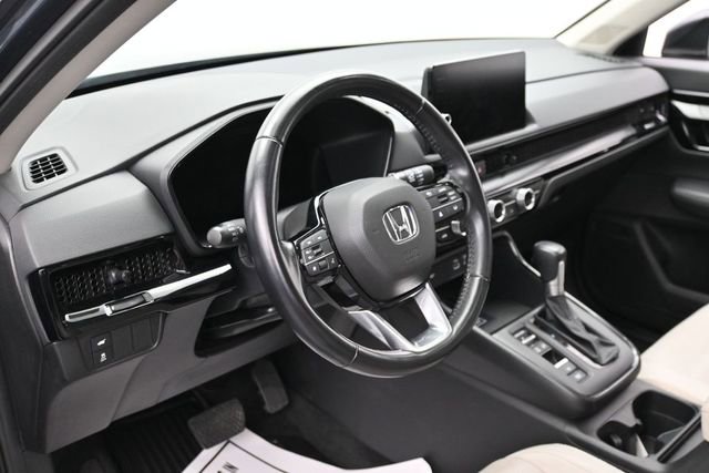 Used 2025 Honda CR-V EX-L image 18