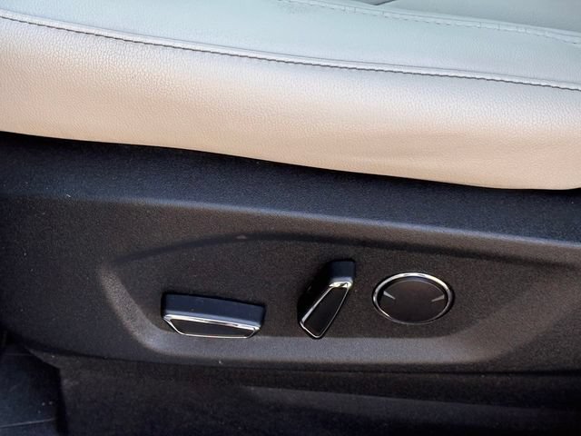 Certified 2018 Ford Edge Titanium w/ Ford Safe & Smart Package AWD/4WD image 8