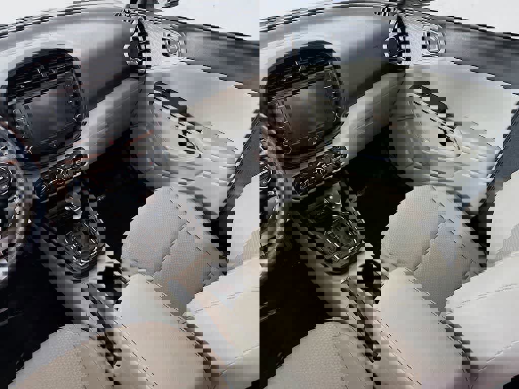 Used 2023 Kia Soul LX image 14