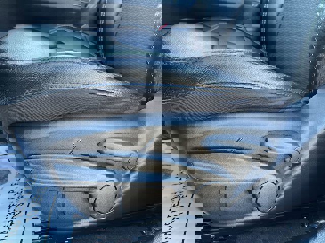 Used 2023 Jeep Compass Latitude image 5