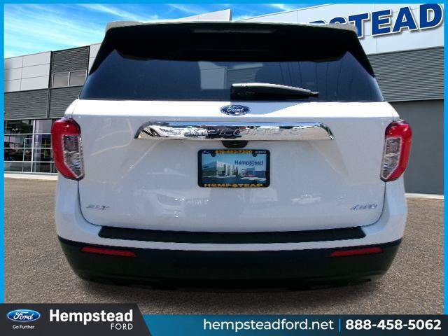 Certified 2023 Ford Explorer XLT AWD/4WD image 7