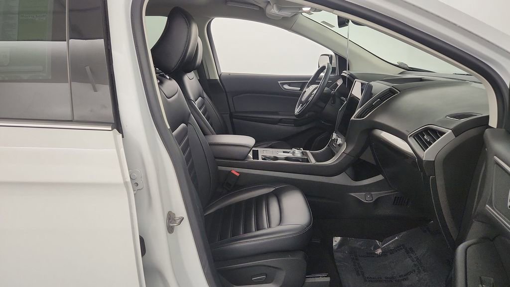 Certified 2023 Ford Edge SEL w/ Convenience Package image 28
