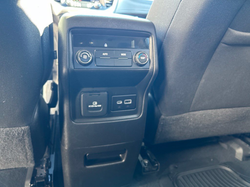 Used 2023 GMC Acadia SLE w/ Driver Convenience Package FWD image 20