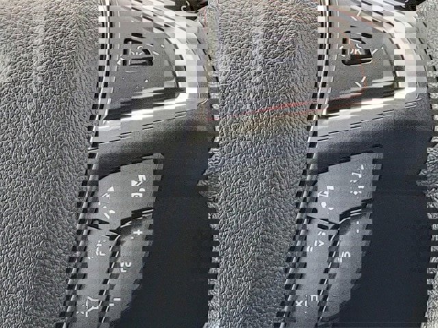 Certified 2022 Ford Edge Titanium image 34