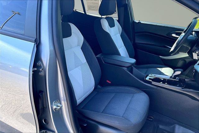 Used 2024 Chevrolet Trax LS w/ LS Convenience Package FWD image 7