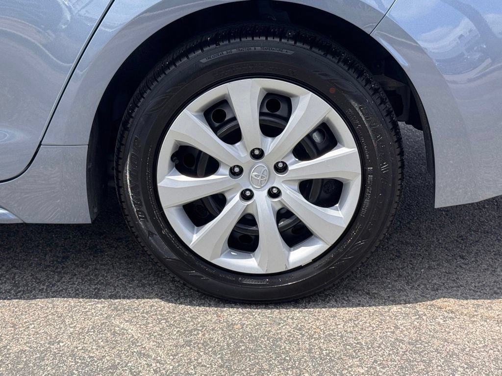 Used 2024 Toyota Corolla LE FWD image 14