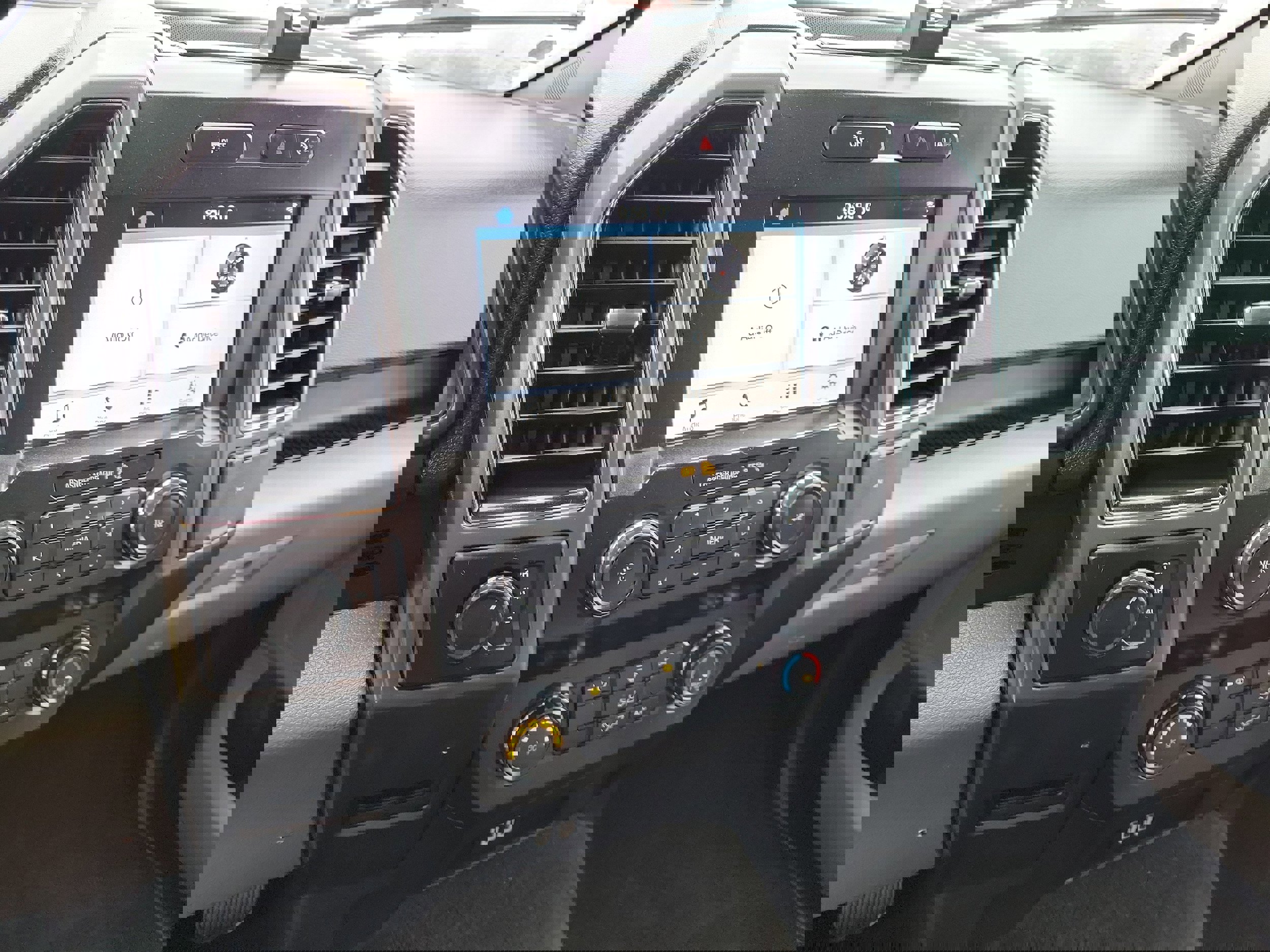 Certified 2019 Ford F150 XLT image 25