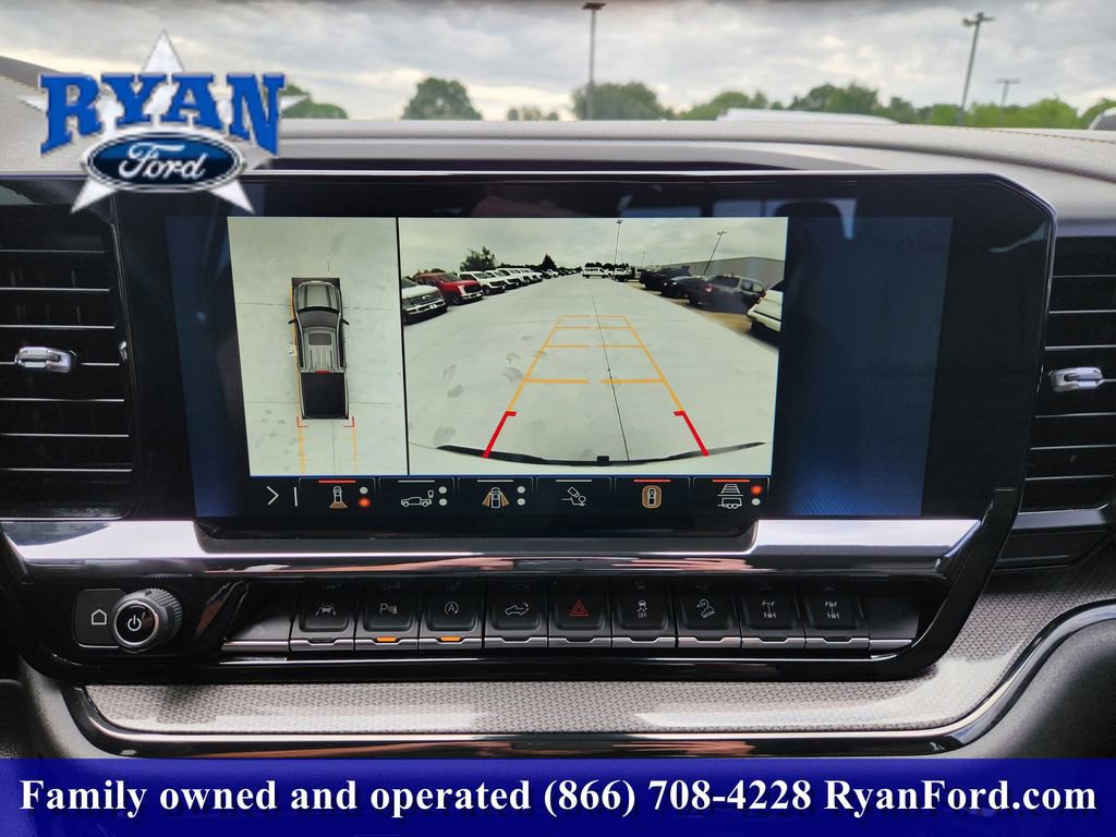 Used 2024 Chevrolet Silverado 1500 ZR2 w/ Technology Package image 13