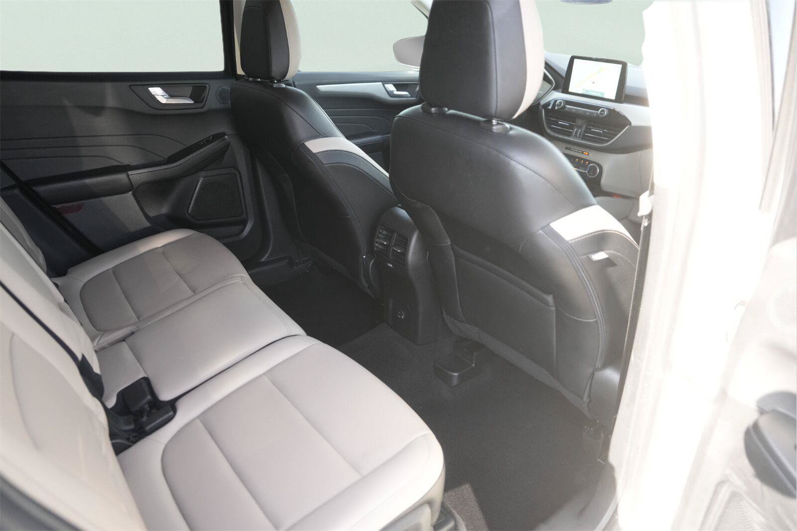 Certified 2022 Ford Escape SEL w/ Technology Package FWD image 14