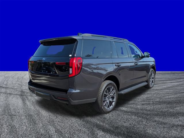 Certified 2026 Ford Expedition Platinum w/ Stealth Appearance Package AWD/4WD image 4