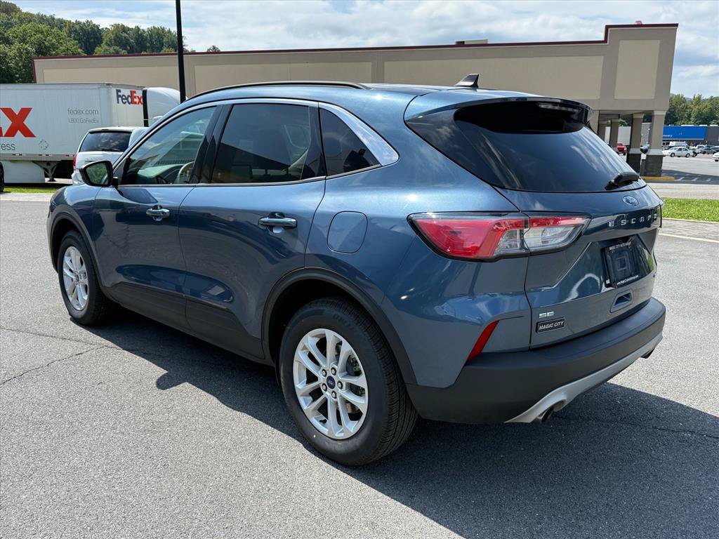 Certified 2020 Ford Escape SE AWD/4WD image 3