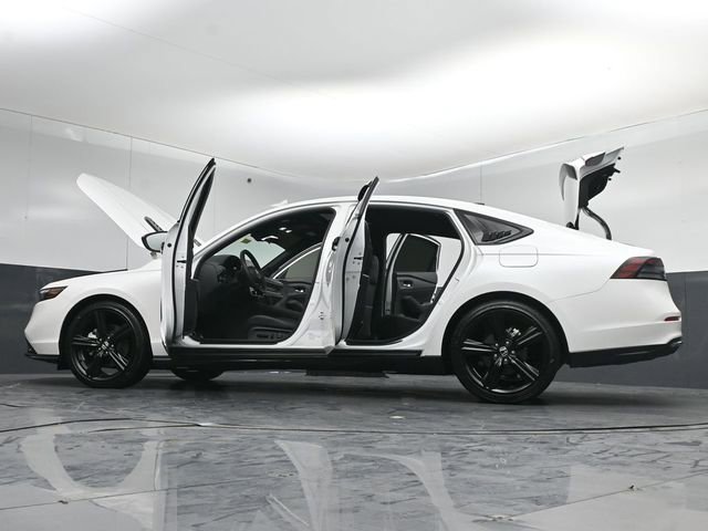 Used 2025 Honda Accord Sport image 57