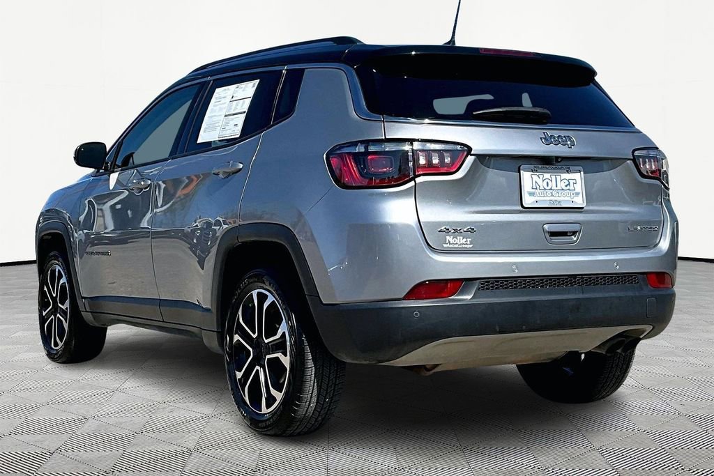 Used 2022 Jeep Compass Limited image 2