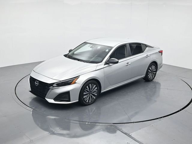 Used 2024 Nissan Altima 2.5 SV image 44