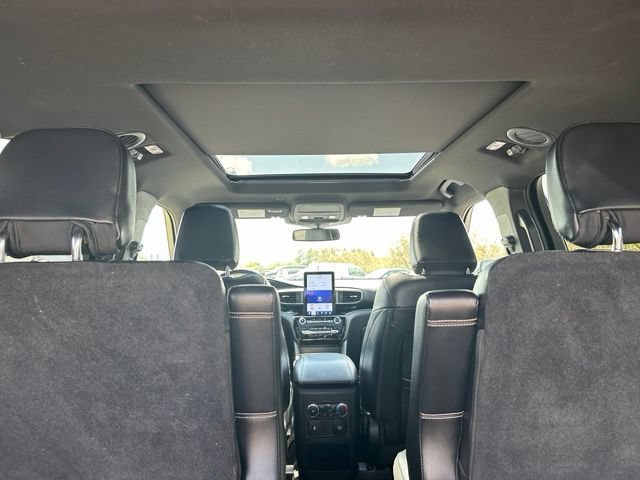 Certified 2021 Ford Explorer ST w/ Equipment Group 401A AWD/4WD image 9