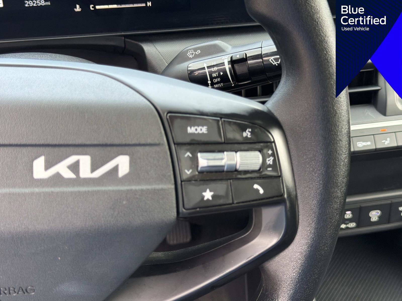 Used 2025 Kia K4 FWD image 32