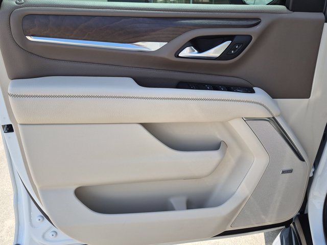 Used 2022 GMC Yukon Denali RWD image 12