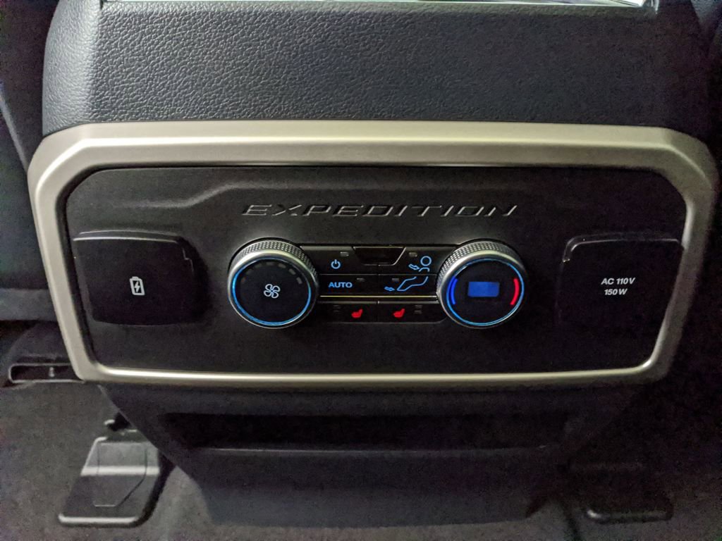 Certified 2024 Ford Expedition Limited image 20