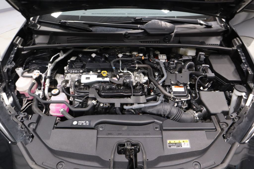 Used 2024 Toyota Prius LE image 13