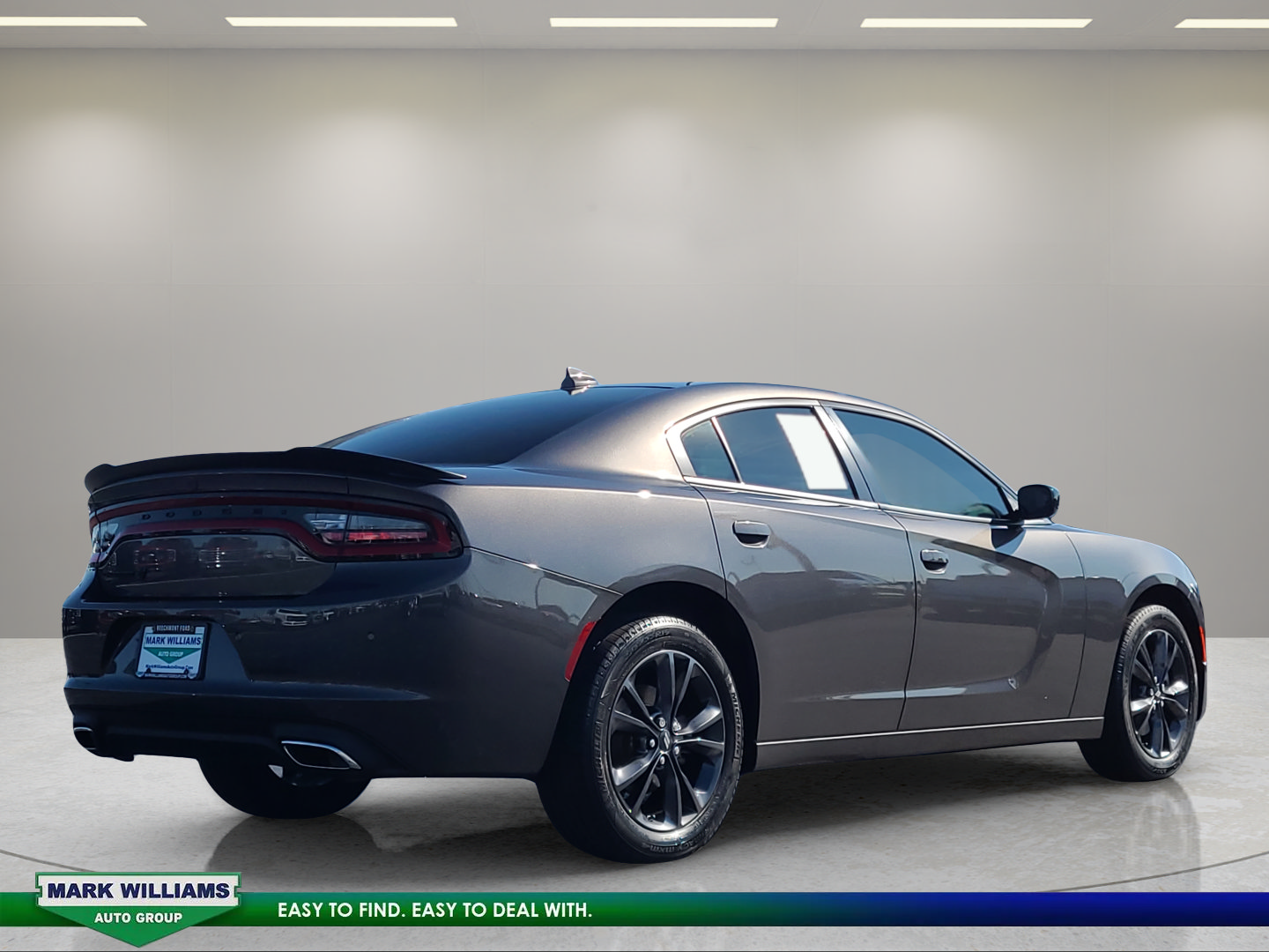 Used 2023 Dodge Charger SXT w/ Blacktop Package AWD/4WD image 4