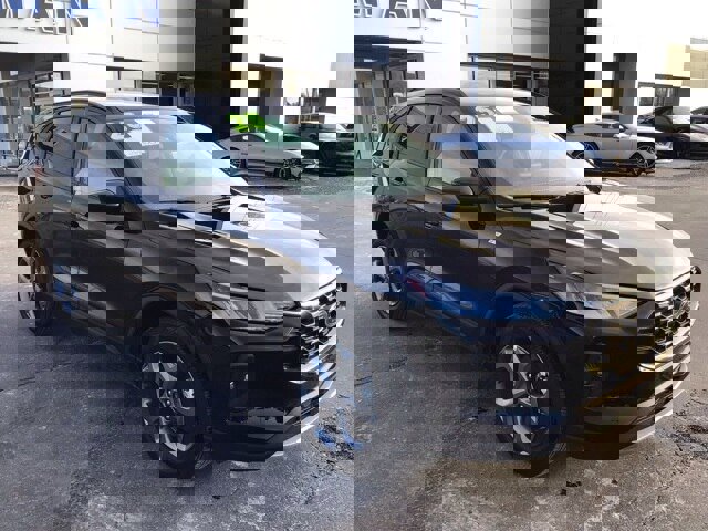 Certified 2025 Ford Escape ST-Line Select image 6