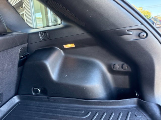 Used 2023 Jeep Cherokee Altitude Lux AWD/4WD image 43