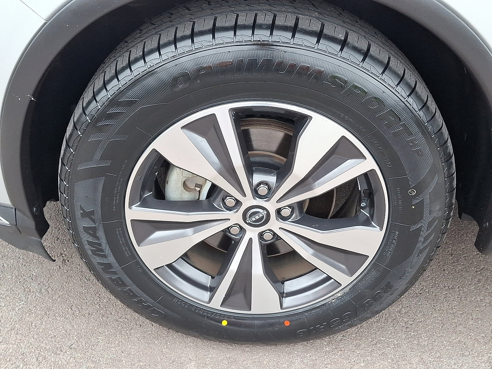 Used 2023 Nissan Murano SV image 28