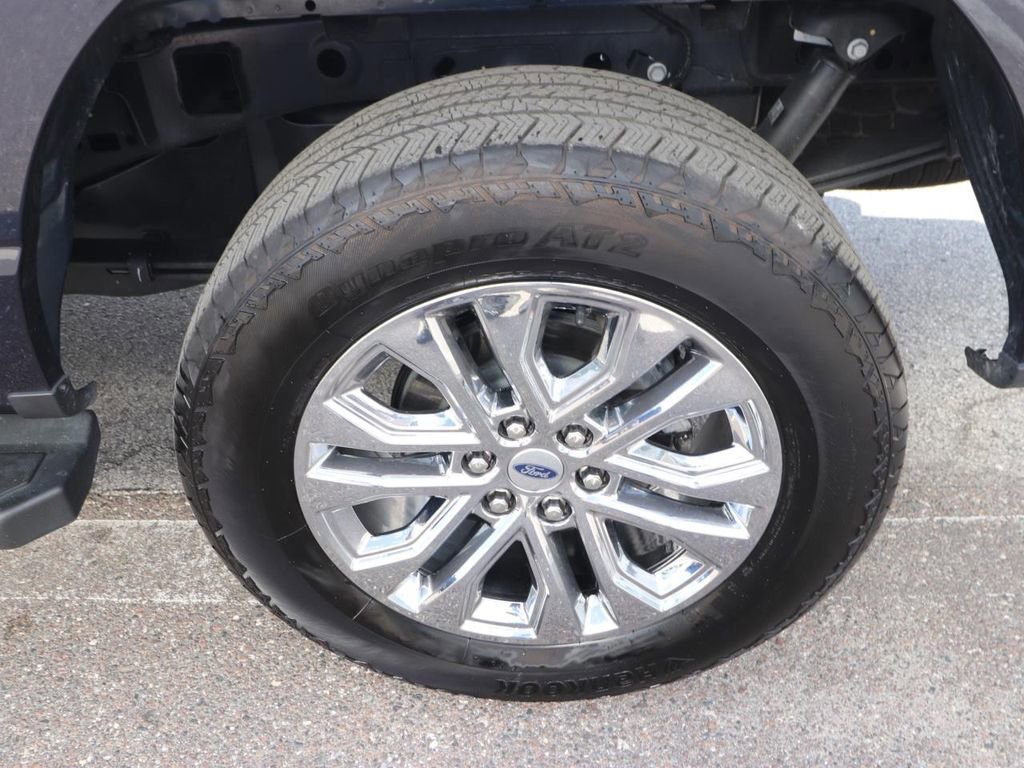 Certified 2025 Ford F150 Lariat w/ Equipment Group 502A High image 17