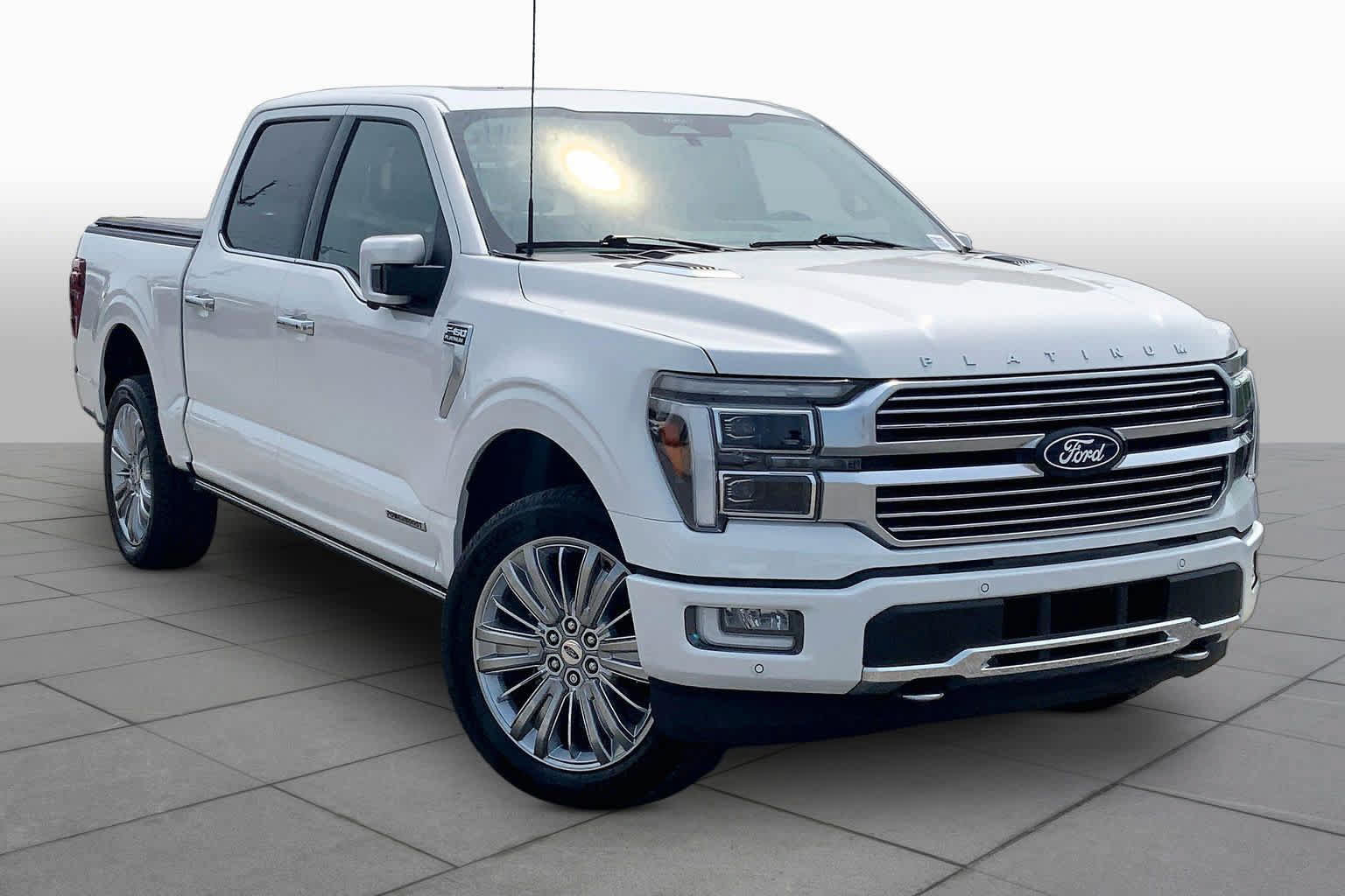 Certified 2024 Ford F150 Platinum w/ Equipment Group 703A Plus AWD/4WD image 3