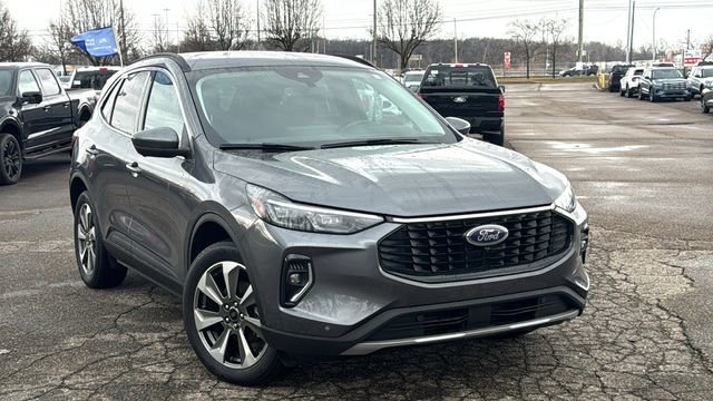 Certified 2023 Ford Escape Platinum image 8