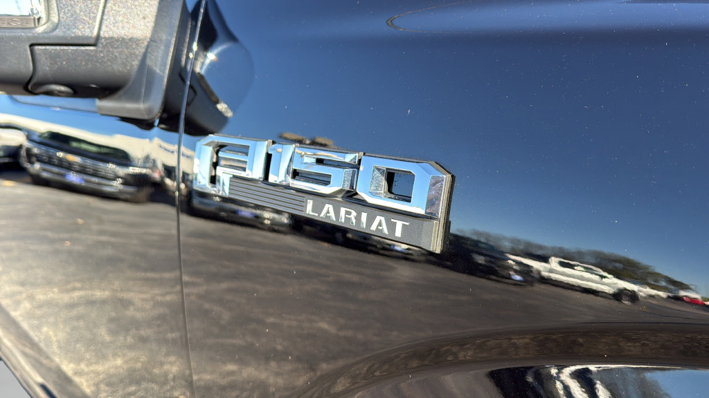 Certified 2019 Ford F150 Lariat w/ Equipment Group 502A Luxury AWD/4WD image 35