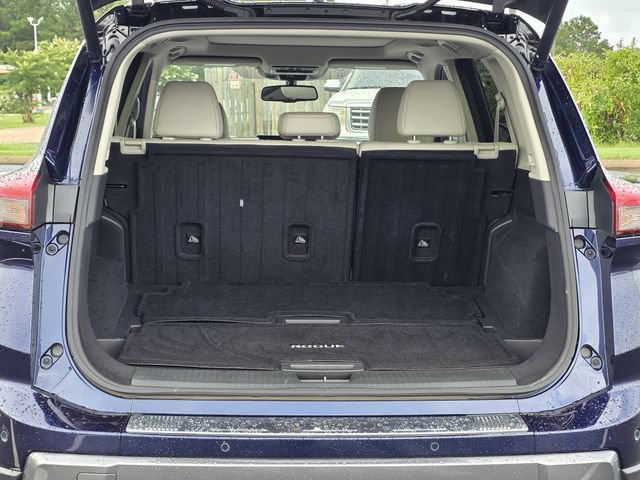 Used 2024 Nissan Rogue SL w/ SL Premium Package FWD image 29