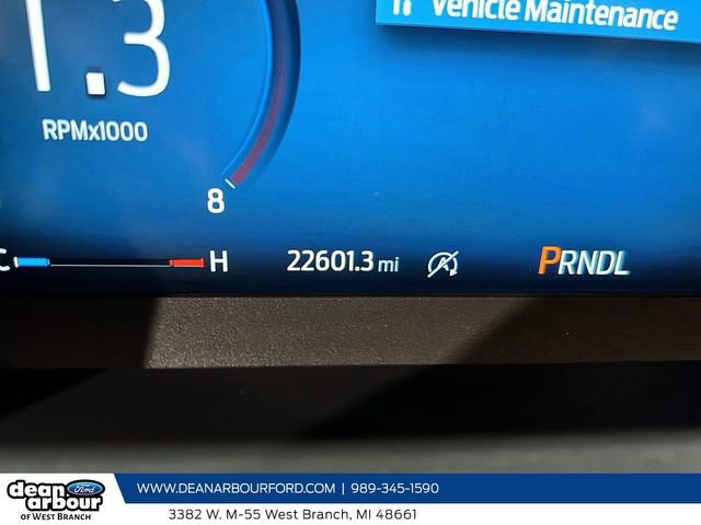 Certified 2025 Ford Escape Platinum AWD/4WD image 13