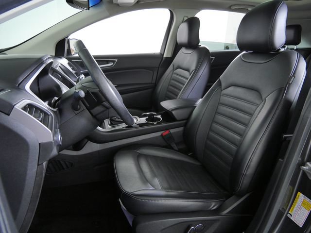 Certified 2018 Ford Edge SEL w/ Canadian Touring Package AWD/4WD image 21