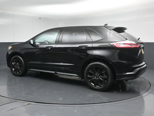 Certified 2024 Ford Edge SE w/ Black Appearance Package AWD/4WD image 5