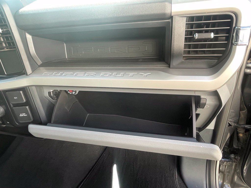 Certified 2025 Ford F250 XL w/ STX Appearance Package AWD/4WD image 29