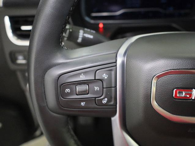 Used 2023 GMC Yukon XL SLT w/ SLT Premium Package AWD/4WD image 15
