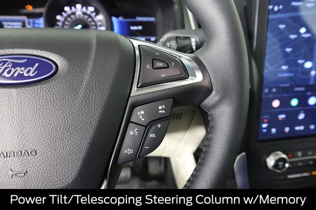 Certified 2024 Ford Edge Titanium w/ Equipment Group 301A image 43