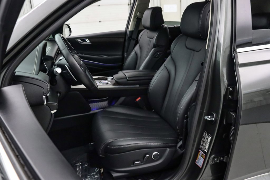 Used 2024 Genesis GV80 2.5T image 13