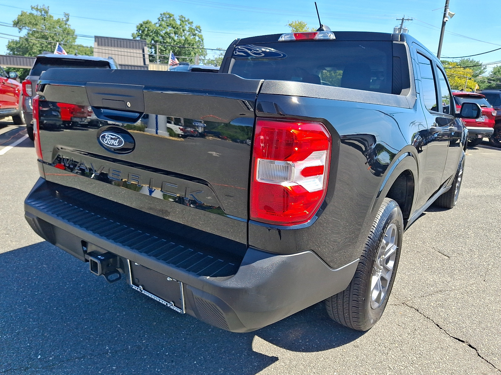 Certified 2025 Ford Maverick XLT w/ XLT Luxury Package AWD/4WD image 10