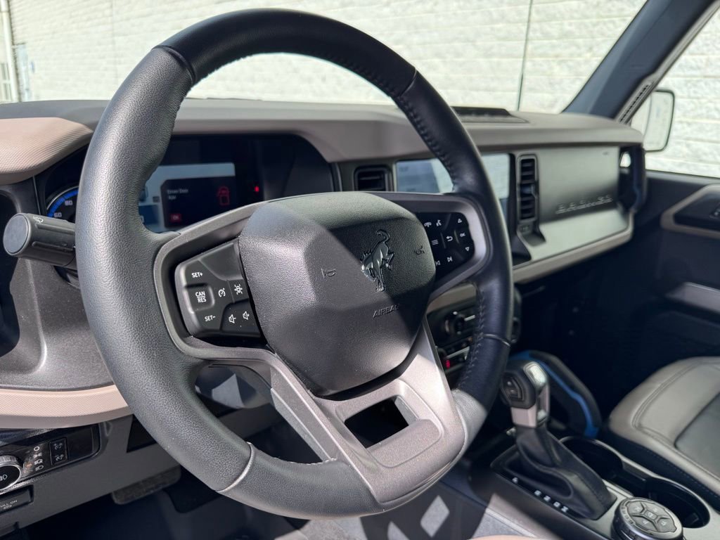 Certified 2023 Ford Bronco Wildtrak AWD/4WD image 30