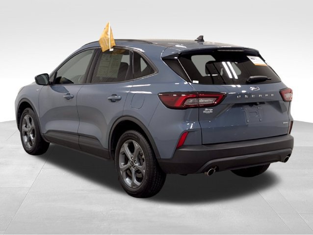 Certified 2025 Ford Escape ST-Line Select AWD/4WD image 22