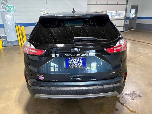 Certified 2024 Ford Edge SEL AWD/4WD image 5